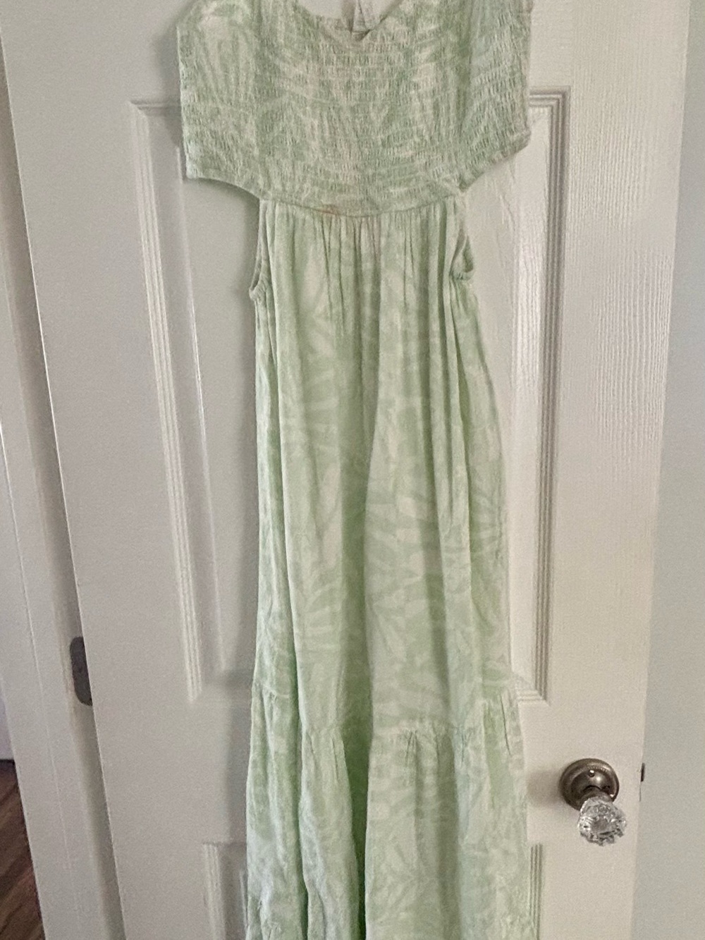 Roxy Women’s Light Green Tropical Print Maxi Dress - Picture 4 of 10